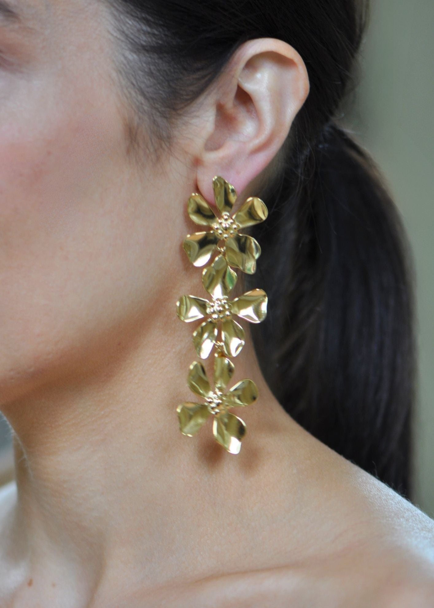 Arina Earrings
