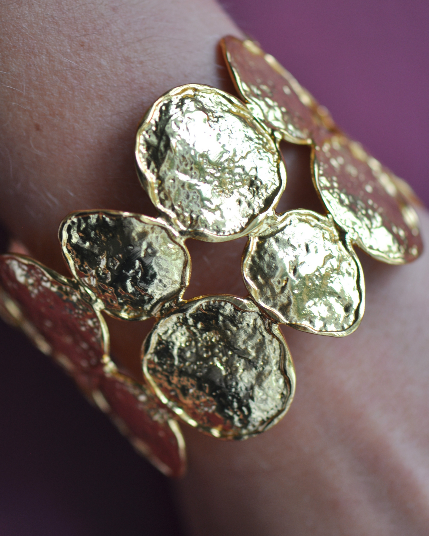 Aurelia Cuff