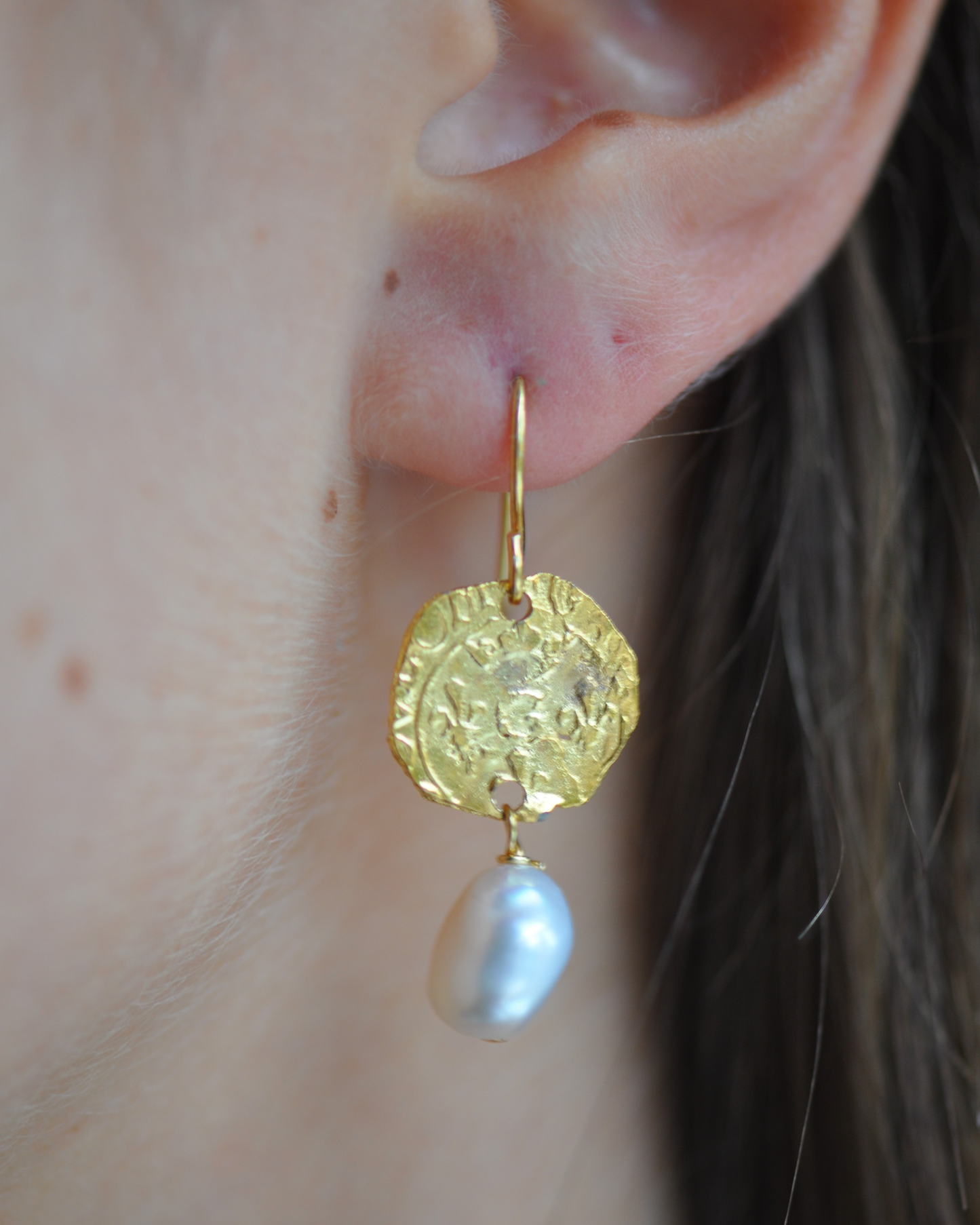 Lunita Earrings