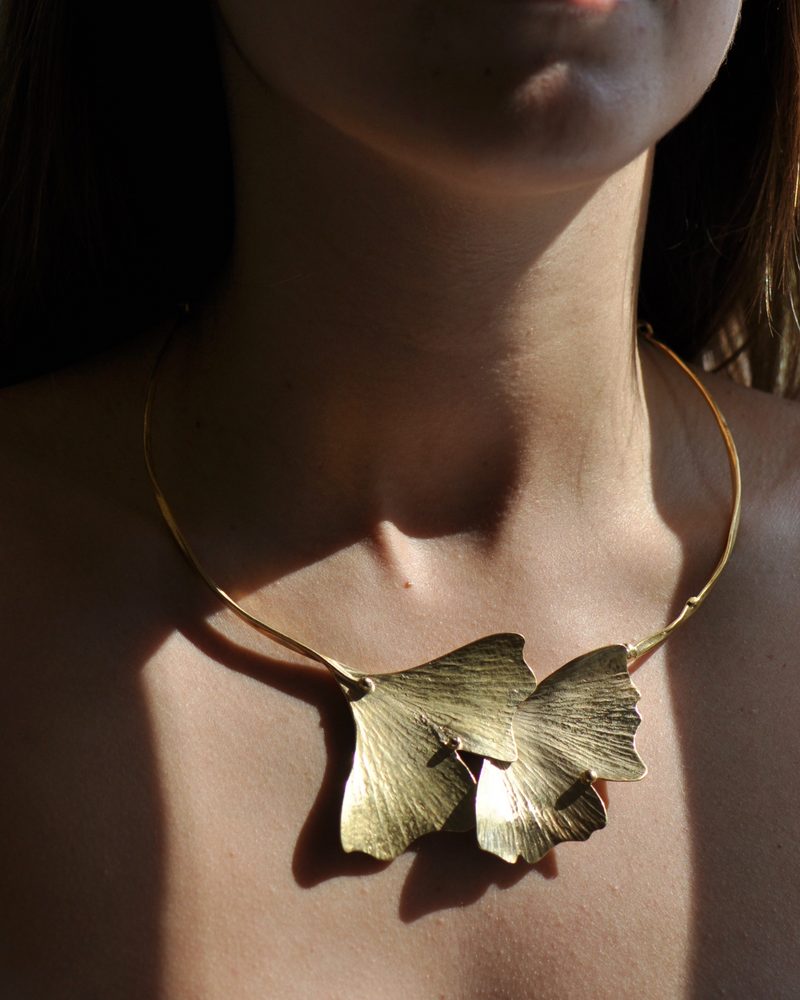 Ginkgo Double Leaf Short Necklace