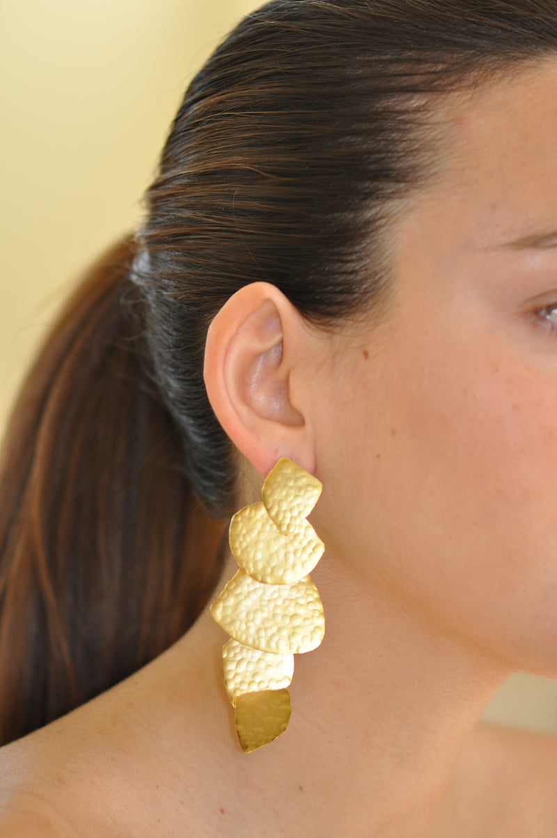 Orelia Earrings