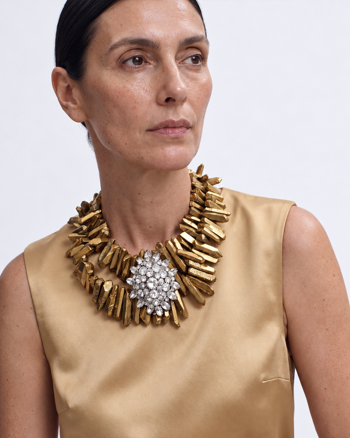 Throne Necklace