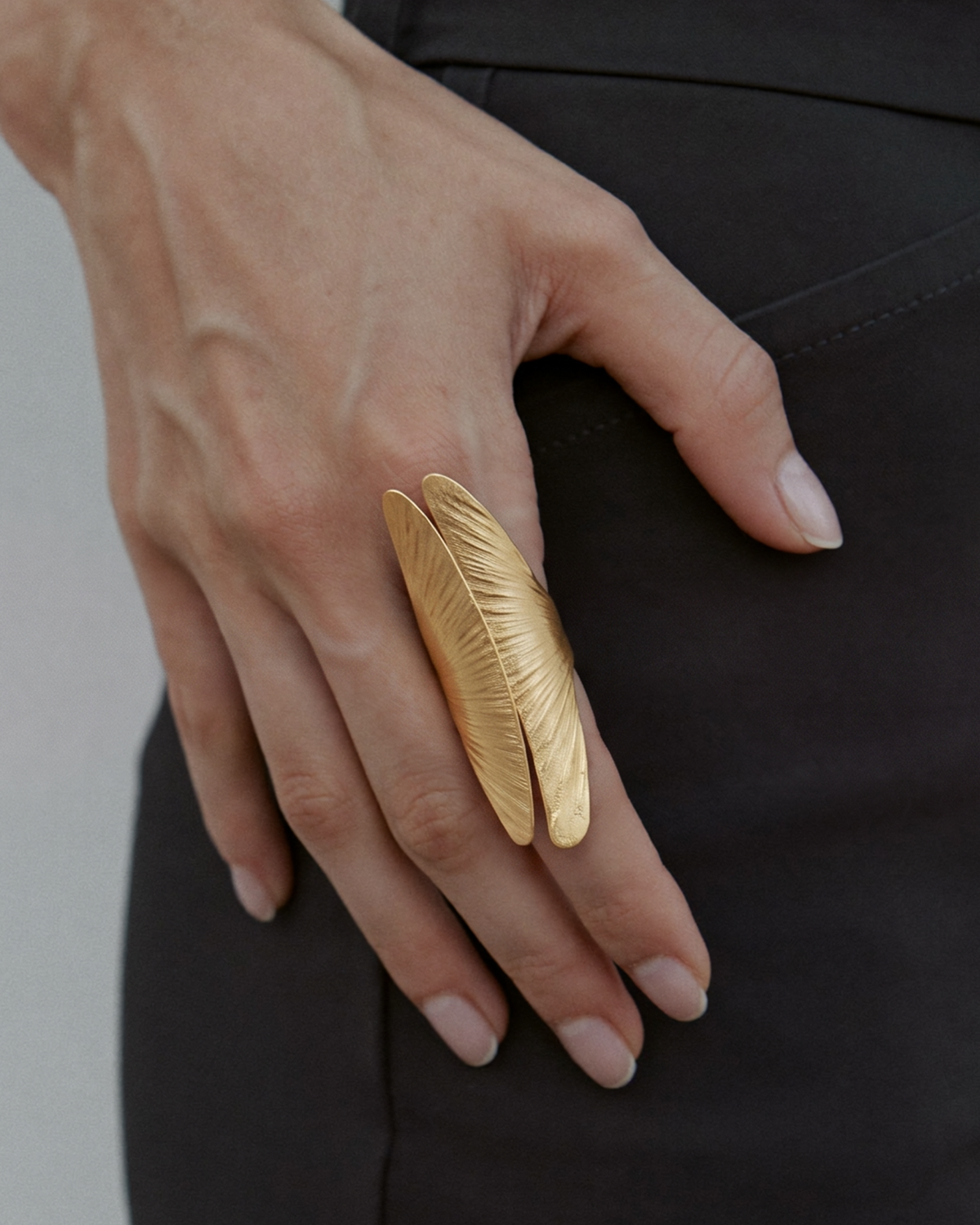 Ginkgo Wrap Leaf Ring