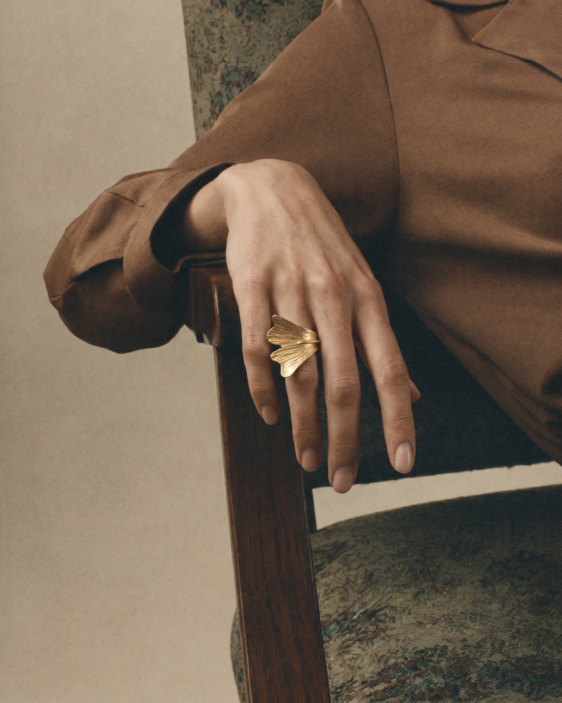 Ginkgo Single Leaf Ring